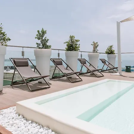 M&f Hotel 4*