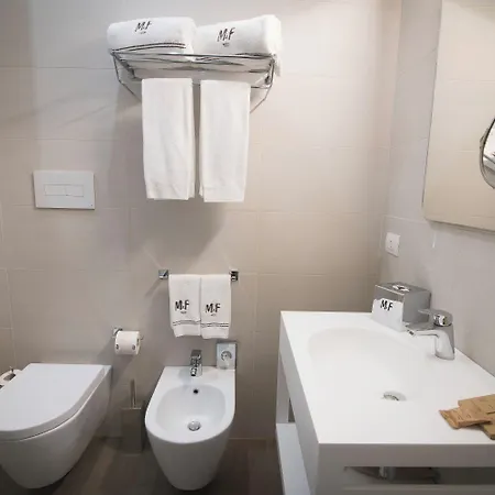 M&f Hotel
